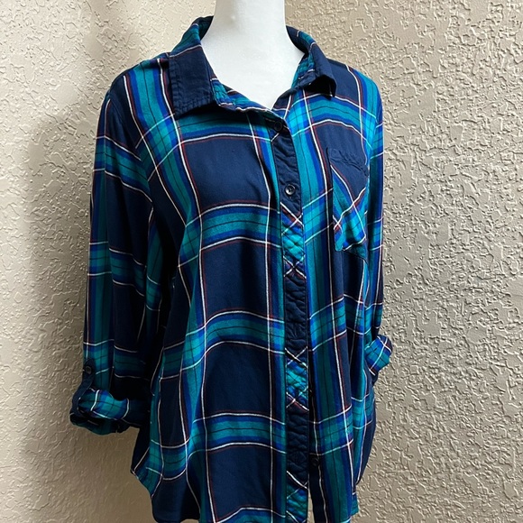 Women Time and Tru L Turquoise Blue Plaid Long Sleeve Flannel Shirt Item WB04 - Picture 2 of 5